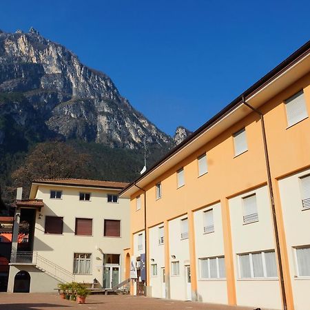 Ostello Della Gioventu Benacus Riva del Garda Dış mekan fotoğraf