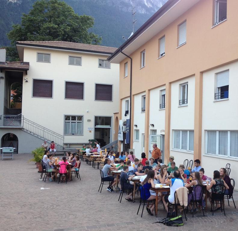 Ostello Della Gioventu Benacus Riva del Garda Dış mekan fotoğraf